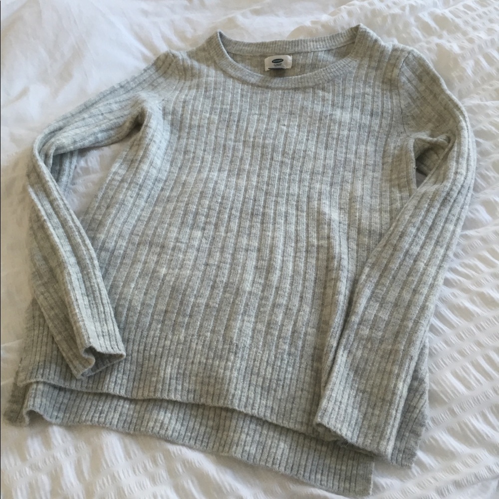 Old navy sweater